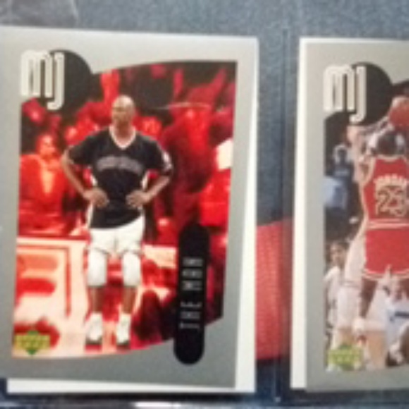 Trading cards - Picture 1 of 8